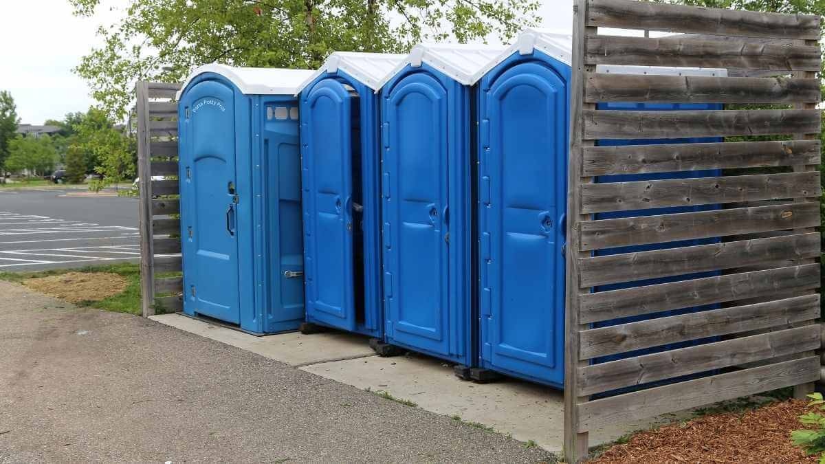 Porta Potty Rental Pros - Quality Portable Restroom Services in Pine Mountain Valley, GA, 31823